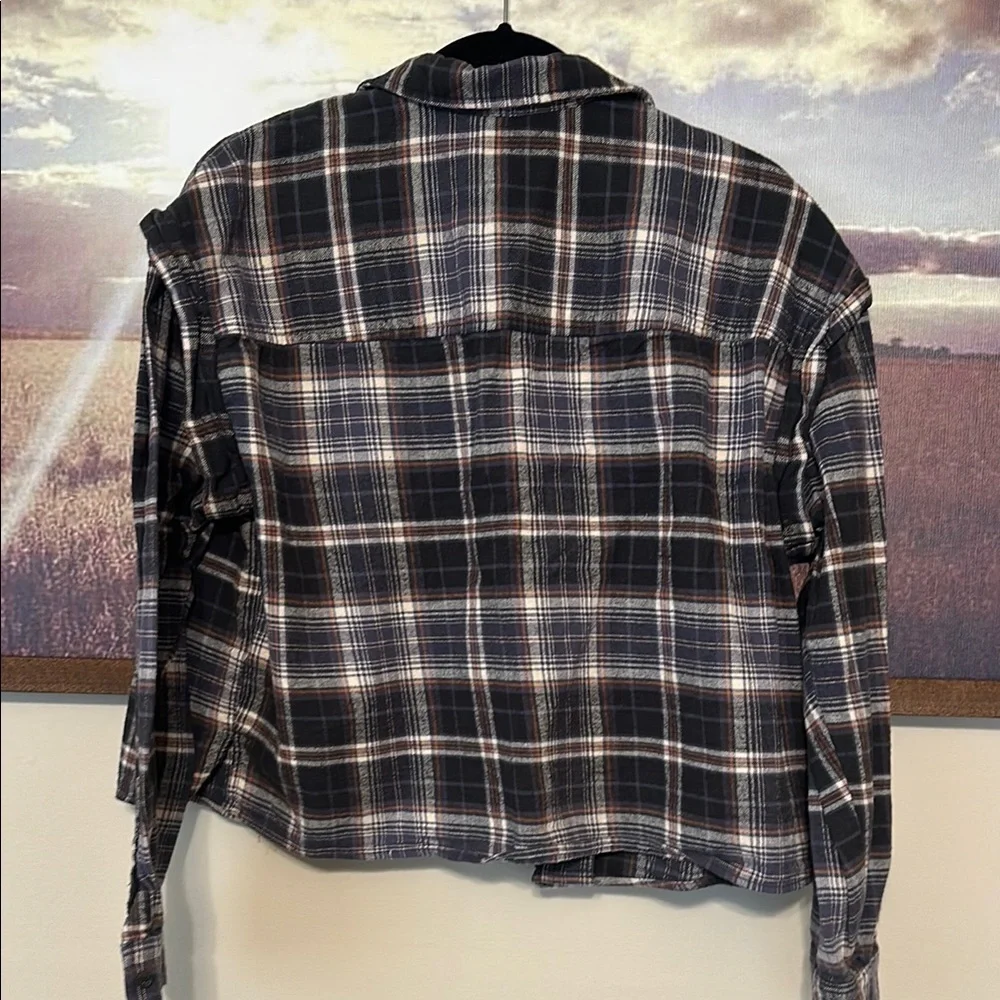 Plaid Button-Up Jacket - Picture 4 of 7